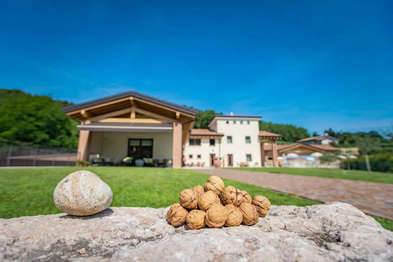 Agriturismo La Pertica Costermano Farm stay