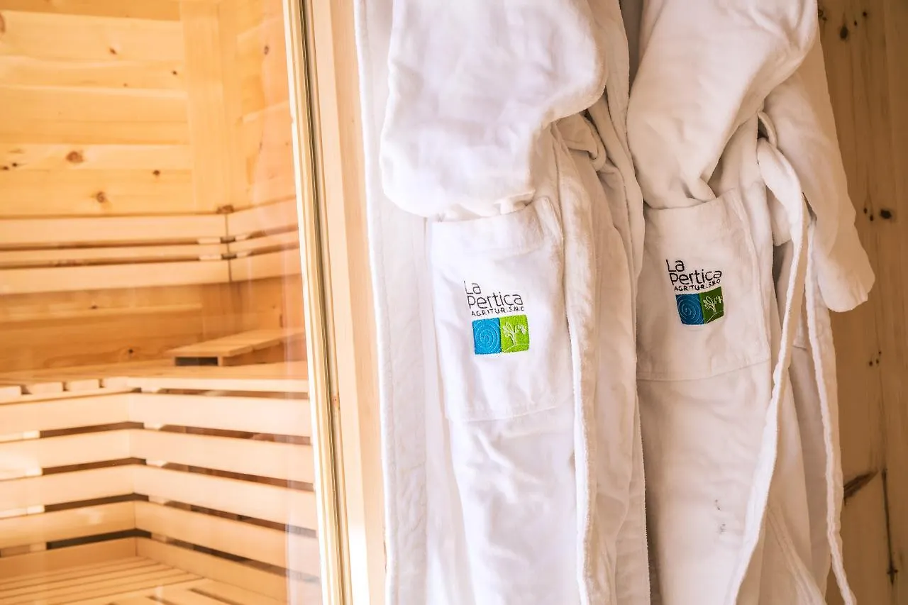 Agriturismo La Pertica Costermano Séjour à la ferme
